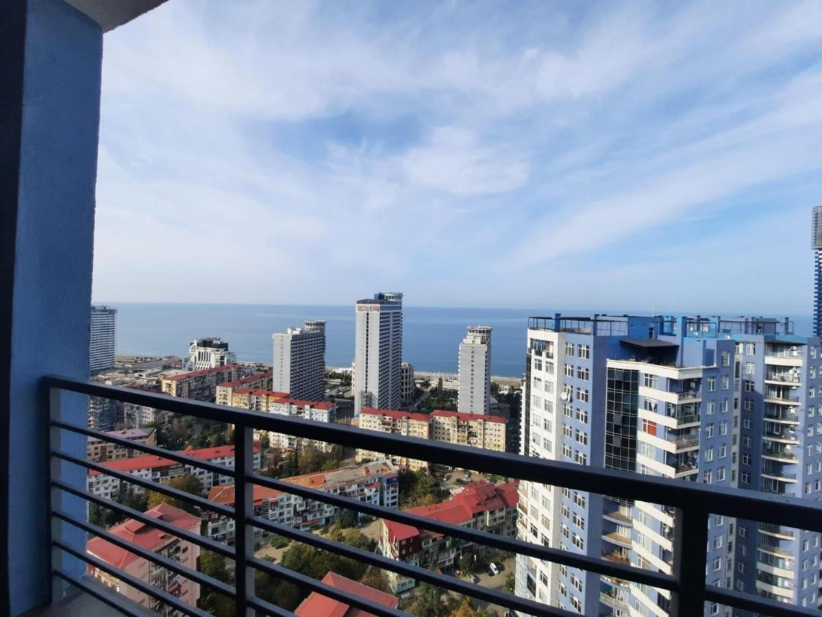 Pirosmani Mini Hotel Μπατούμι Εξωτερικό φωτογραφία