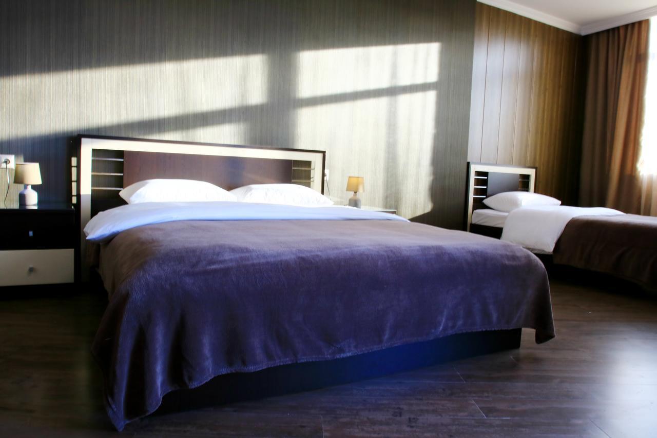 Pirosmani Mini Hotel Μπατούμι Εξωτερικό φωτογραφία