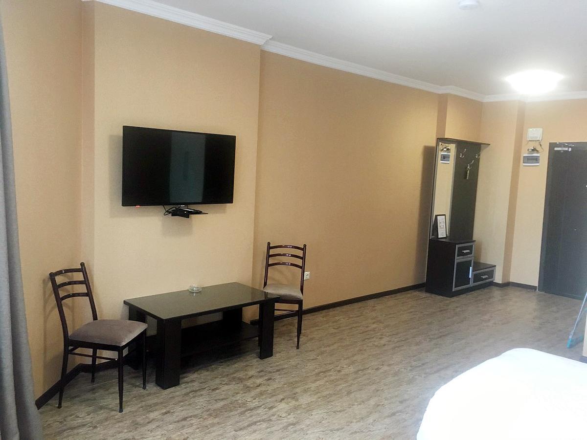 Pirosmani Mini Hotel Μπατούμι Εξωτερικό φωτογραφία