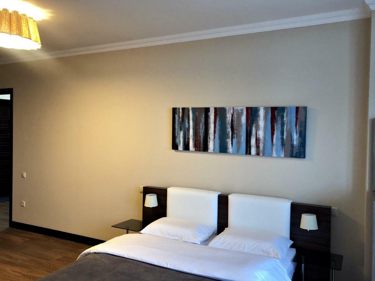 Pirosmani Mini Hotel Μπατούμι Εξωτερικό φωτογραφία